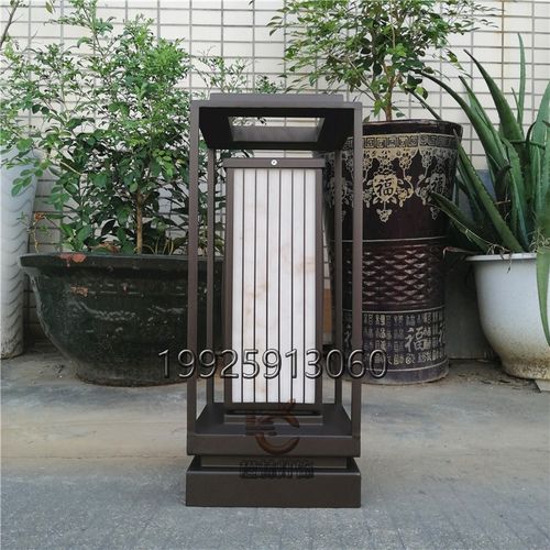 工廠直供戶外燈具 點(diǎn)亮庭院之美，草坪燈讓每一寸景觀都更有溫度